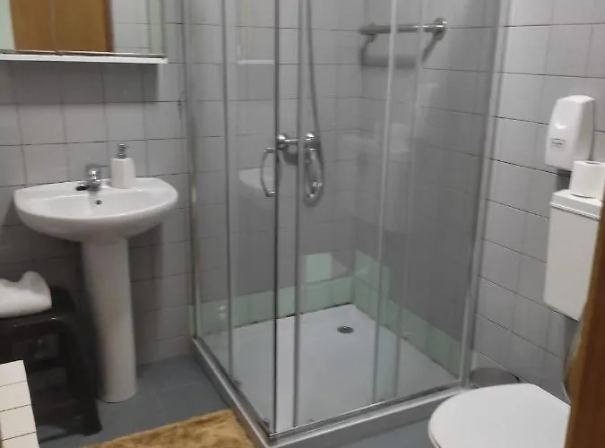 Casa Abegoarias Konukevi 3*